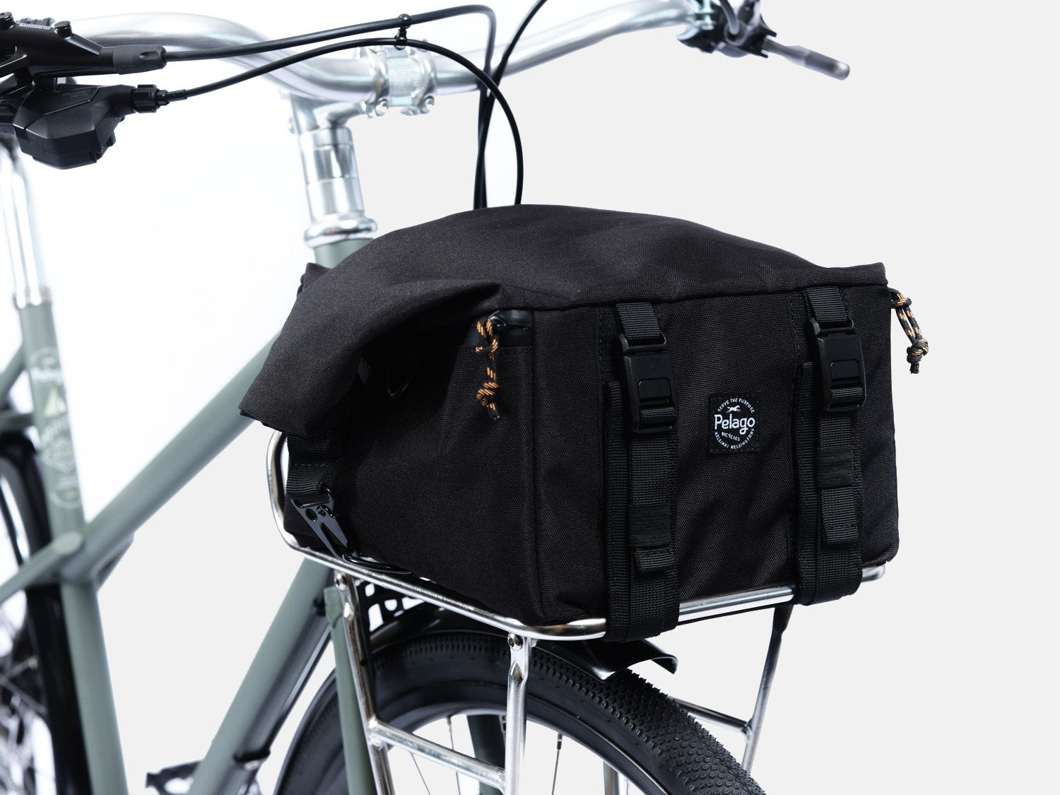 Medium on Medium Commuter Front Rack