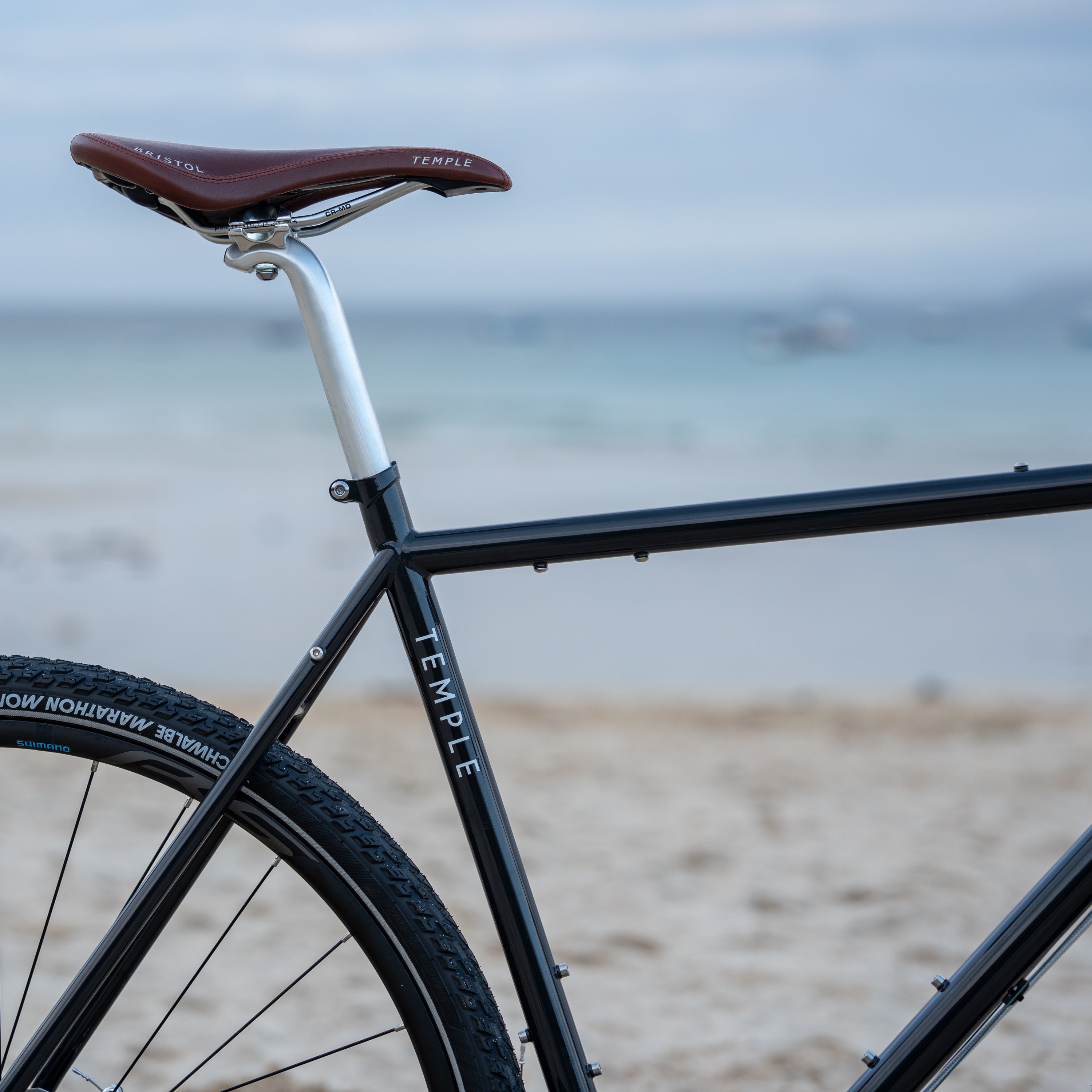 gravel touring bike Adventure Disc Tour